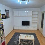 Iancului / Avrig / et 6 decomandat / bl 1981 / 4 min Metrou